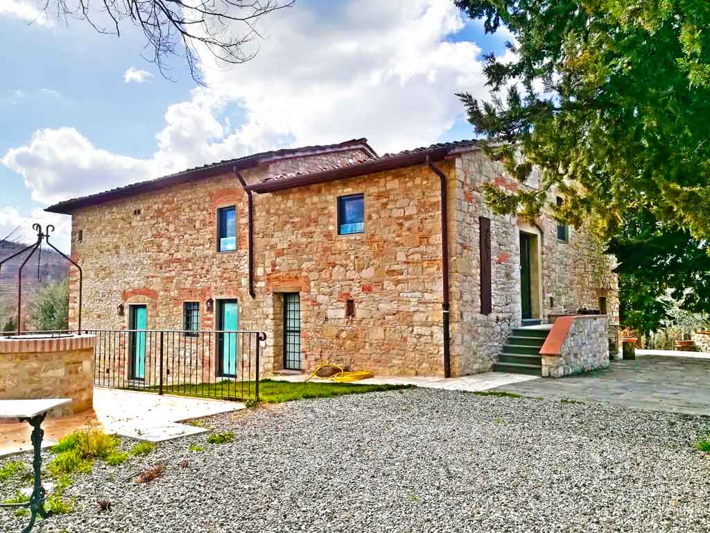 Barn-remodeled-per-apartments-tour-in-rent