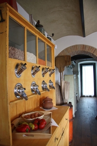 Precious details and exterior views of exclusive villa in Chianti