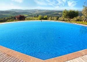 Swimming pool on the hills of the Tuscan countryside